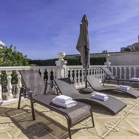 Guzman - Cathy Вилла *