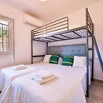 Guzman - Cathy Villa Benissa