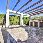 Guzman - Cathy Villa Benissa