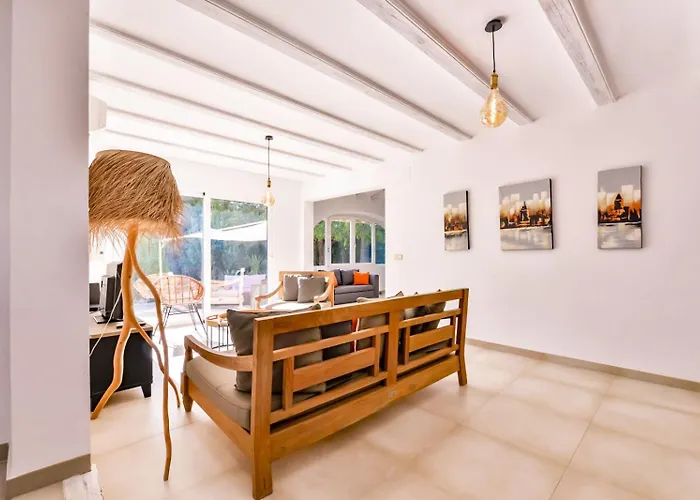Guzman - Cathy Villa *
