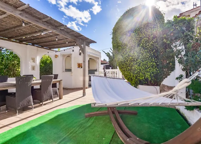 Guzman - Cathy Villa